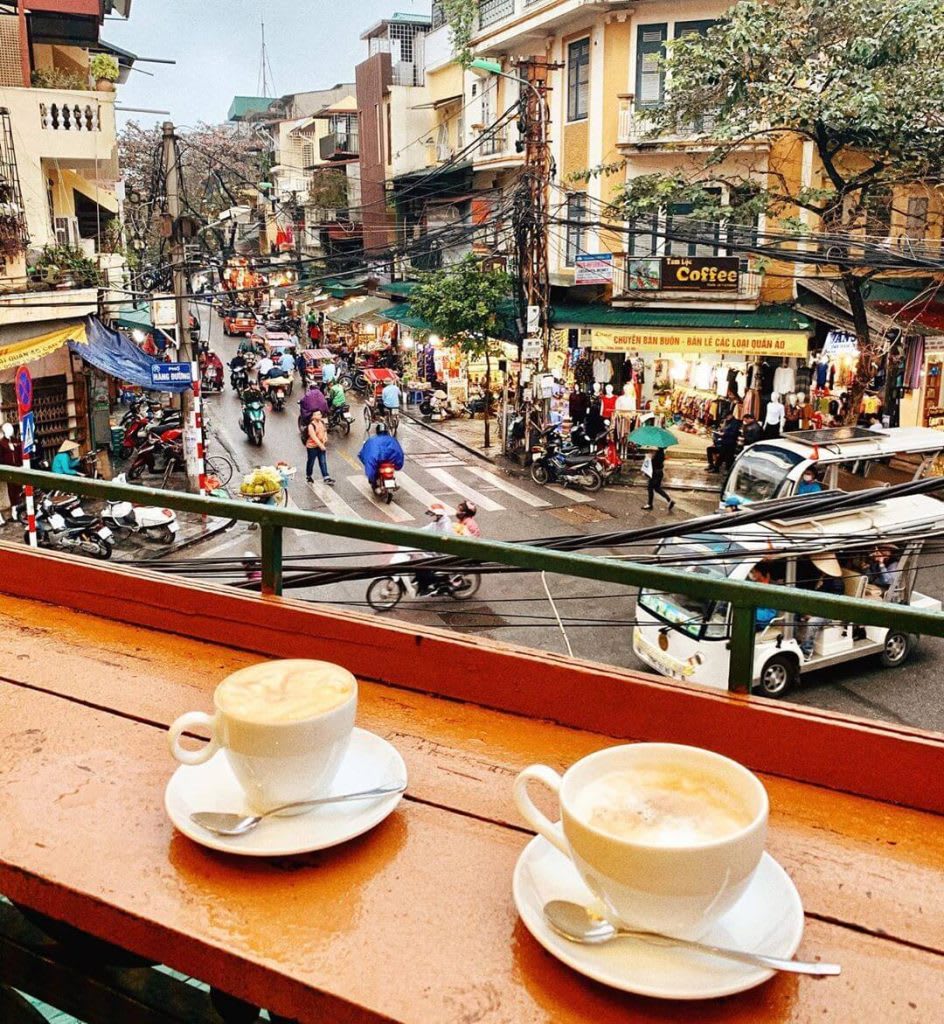 egg coffee in hanoi old quarter 2 1 944x1024 1