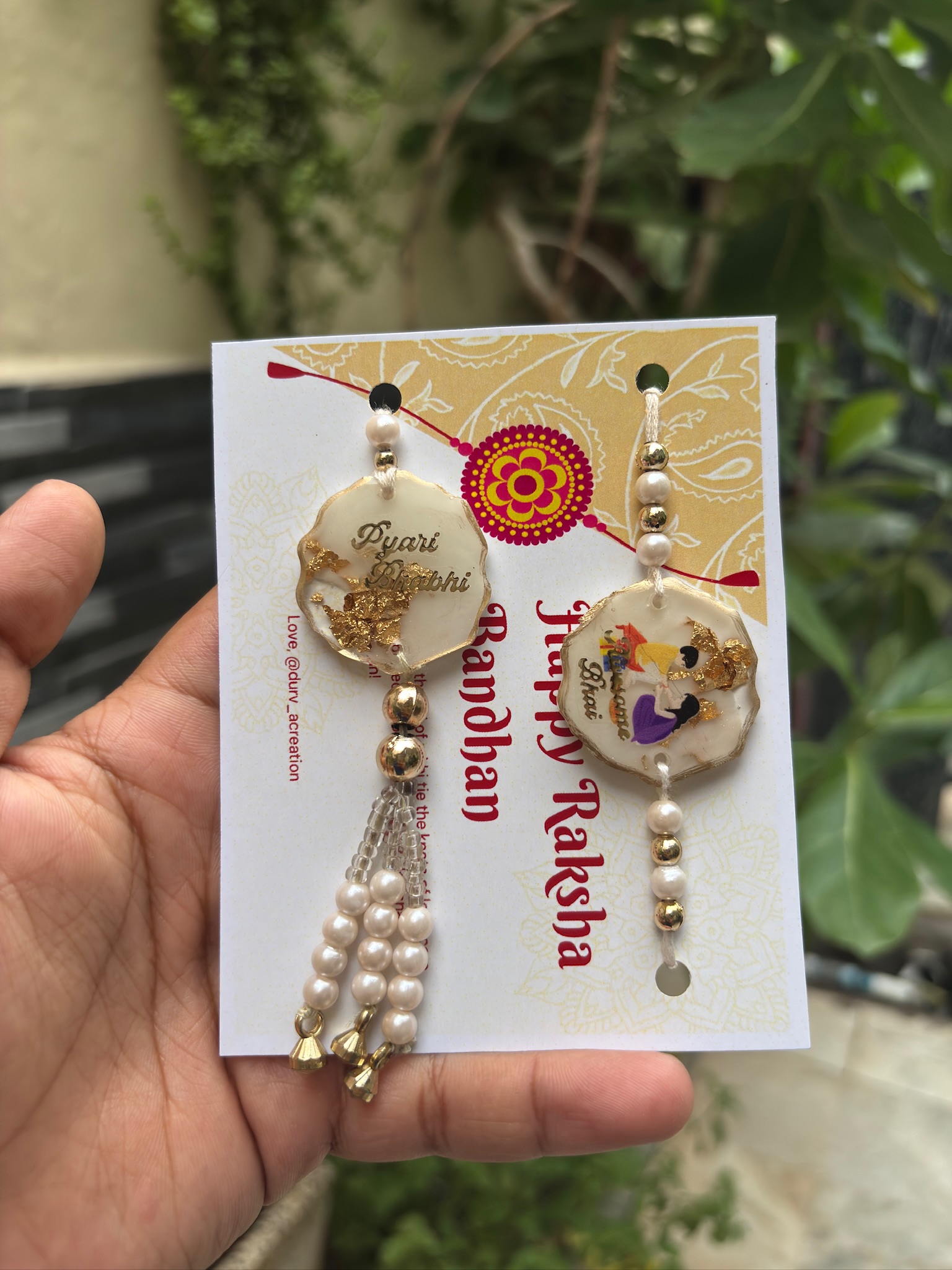 Raksha Bandhan Bhaiya Bhabhi Resin Rakhi Set DCRB005 – Handmade Personalized Rakhi for Bhaiya And Bhabhi
