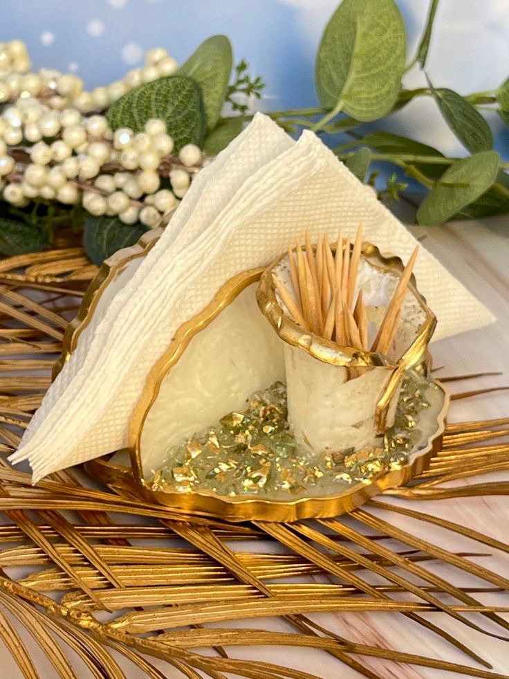 Handmade Resin Napkin & Toothpick Holder – Gold Leaf Design