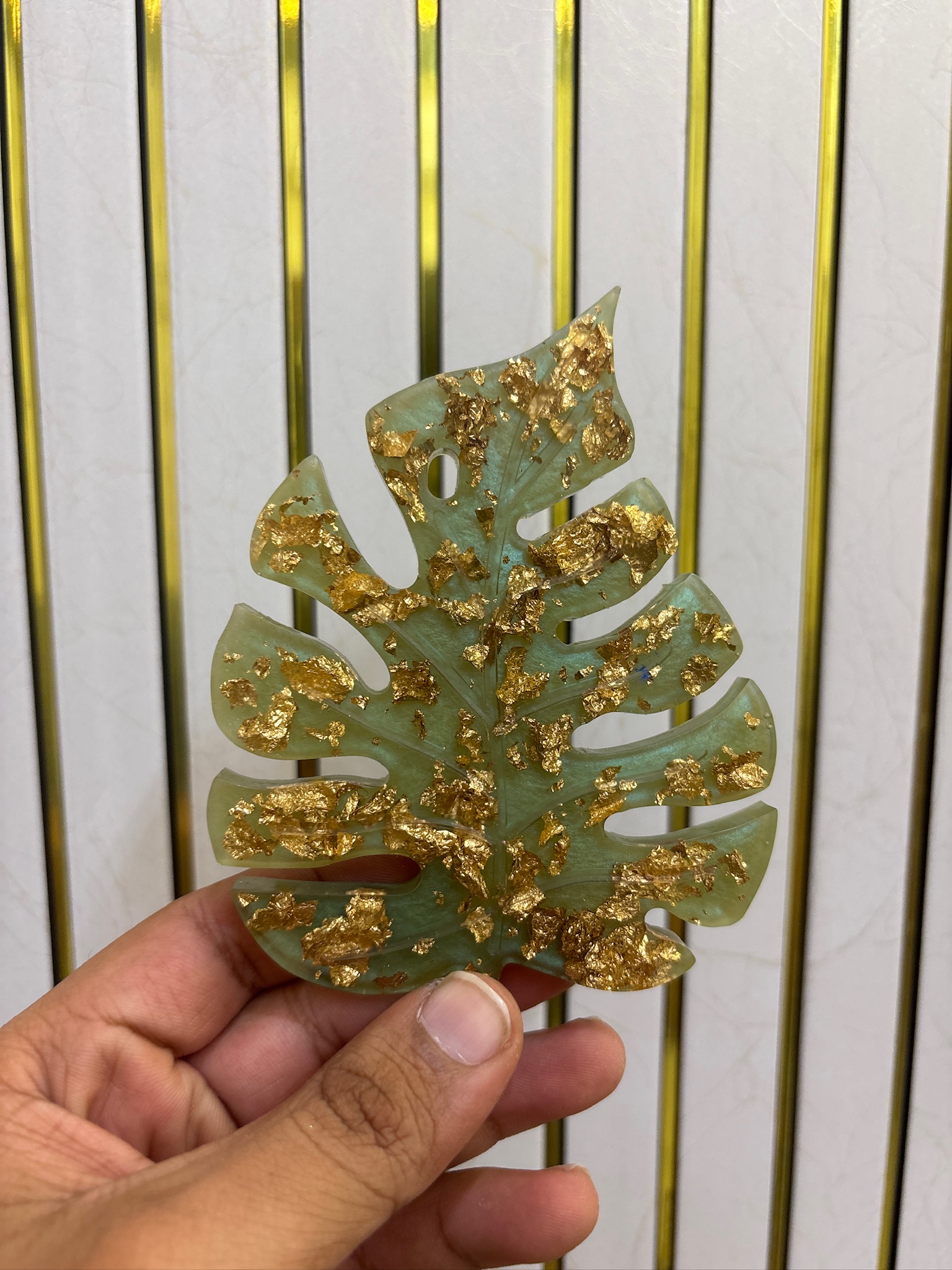 Handmade Green Leaf Resin Coaster with Gold Foil – Monstera Leaf Tea Coaster | Durva Creation