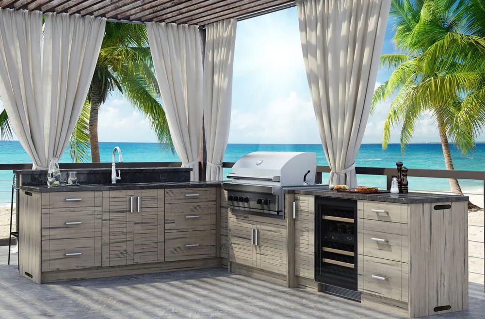 WeatherStrong Tampa outdoor kitchen cabinets in Weatherwood