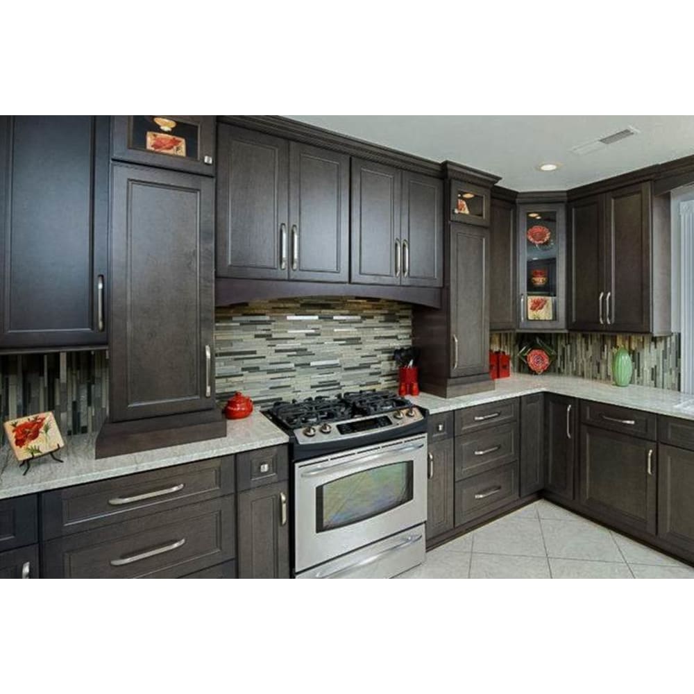 Faircrest West Point Gray Shaker Kitchen Room Scene Faircrest West Point Gray Shaker Kitchen Room Scene