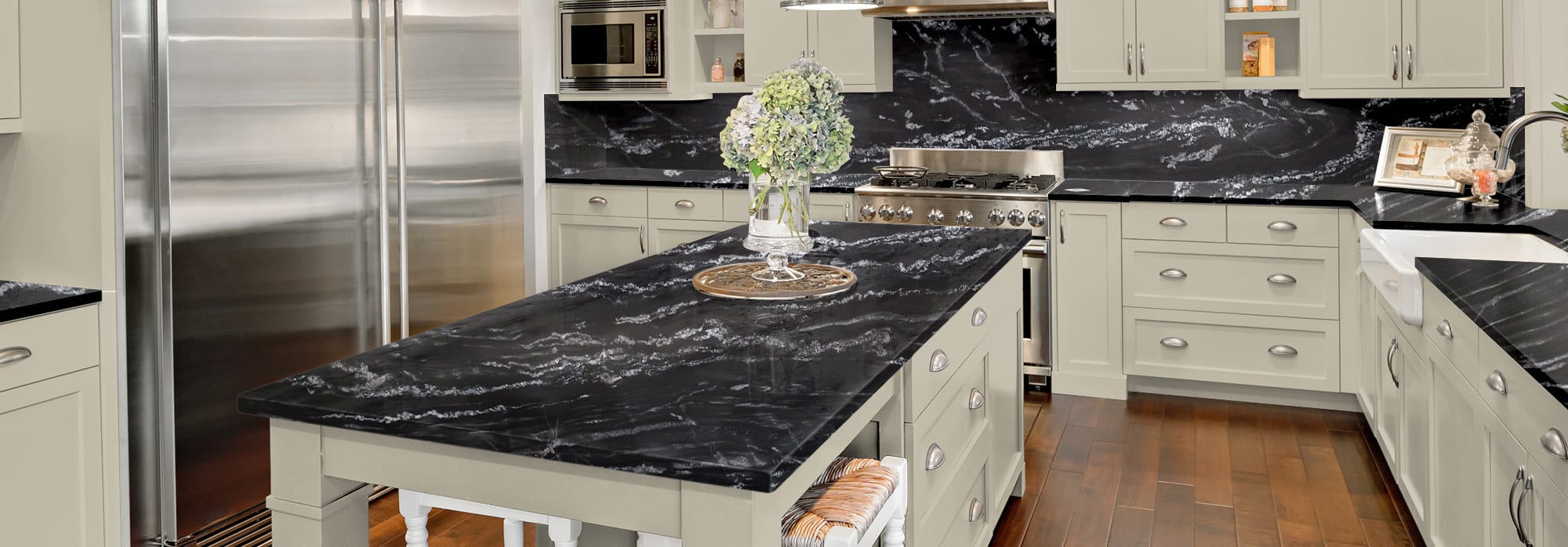 Black Forest 6' Real Granite Countert...