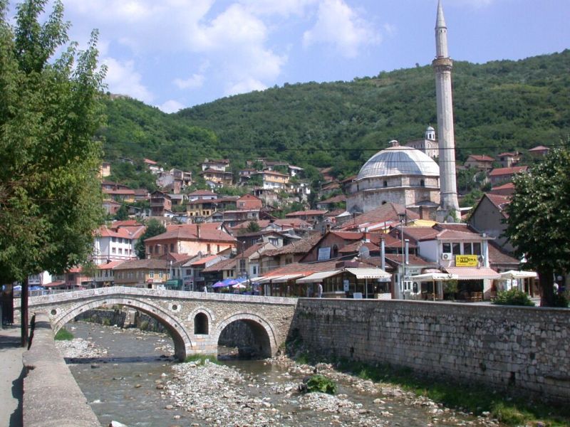 Ligjet nuk po e mbrojn&euml; Qendr&euml;n Historike t&euml; Prizrenit