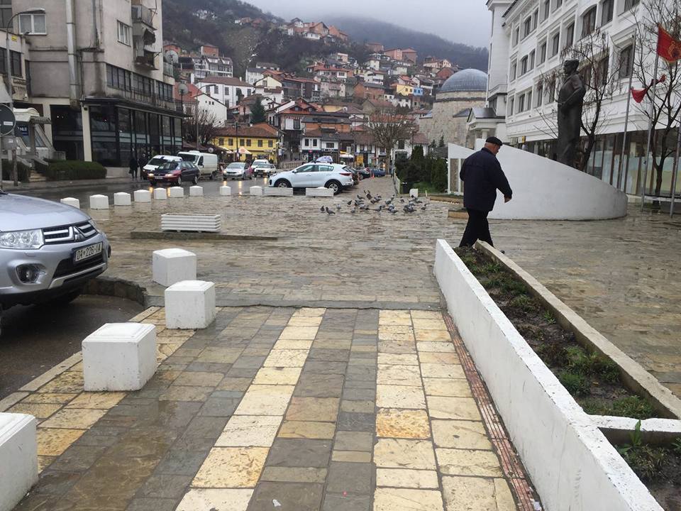 Municipality removes the barrier placed in the middle of the pavement