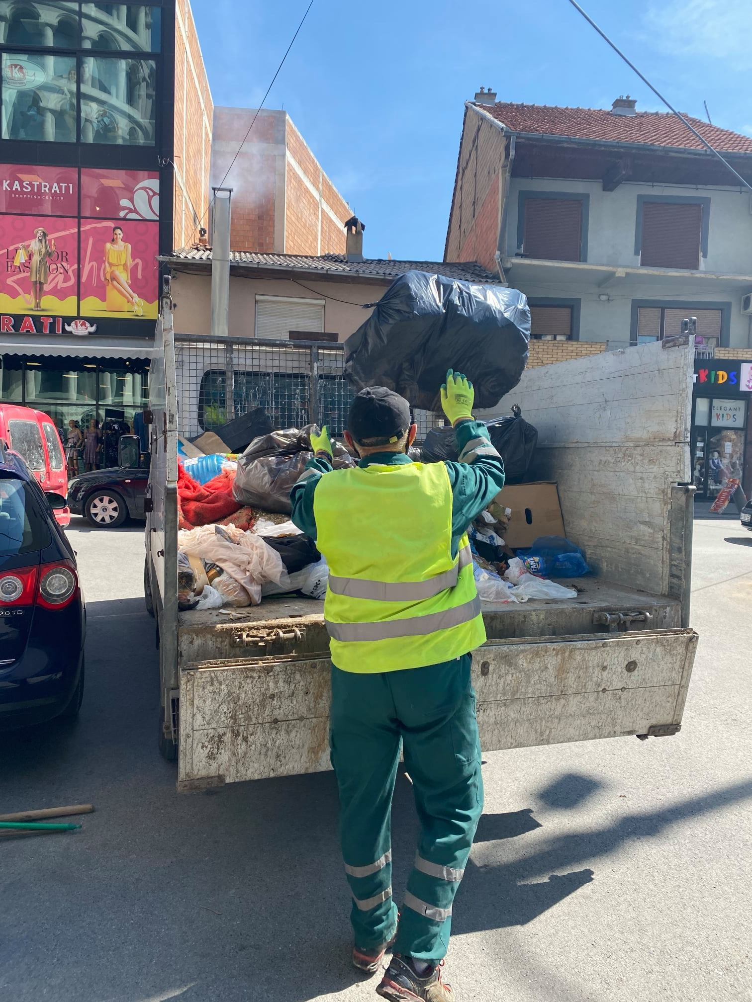 Ndotja e hapësirave publike vazhdon të mbetet një nga problematikat kryesore