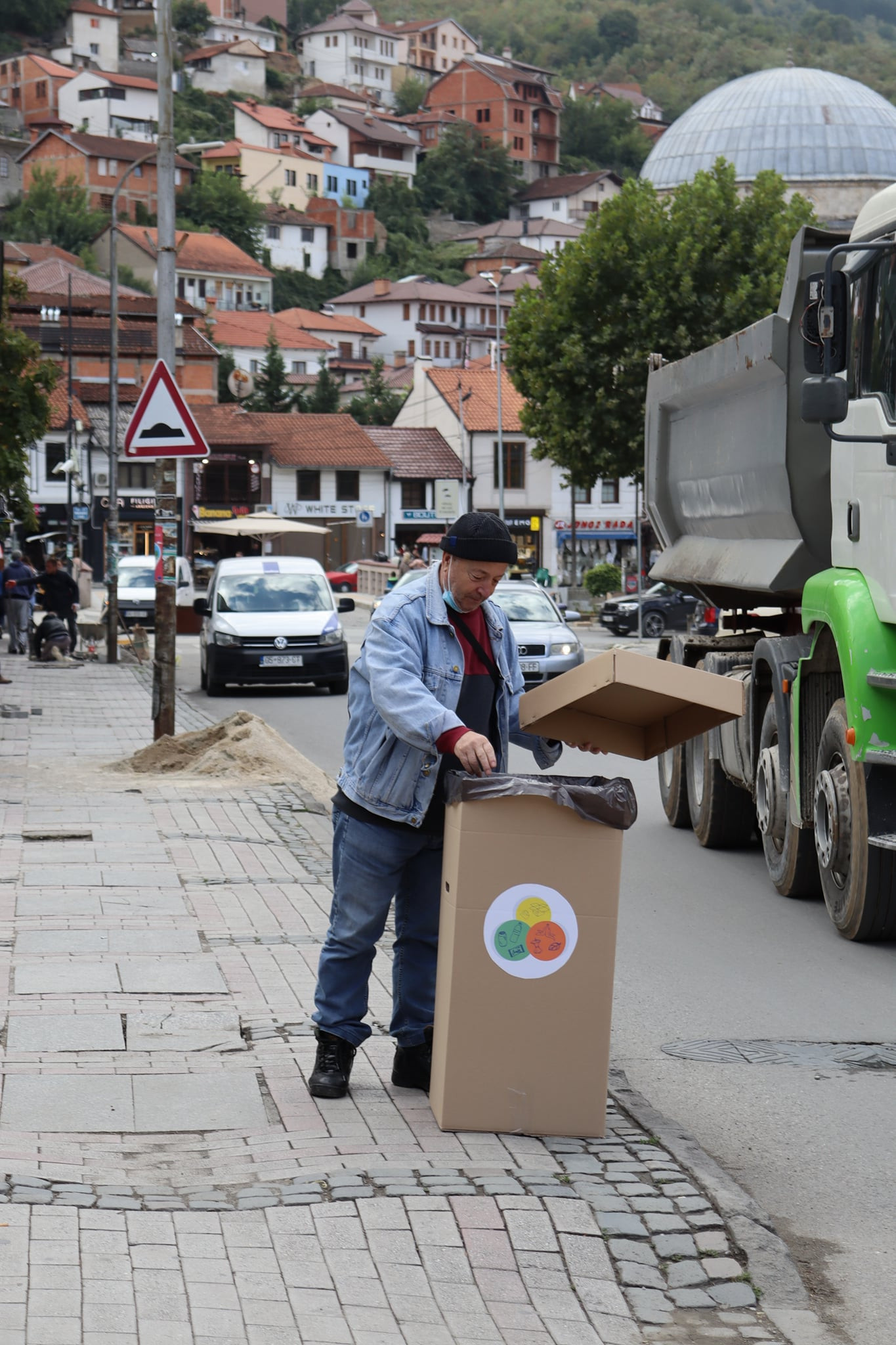 Prizreni me shporta, jo vetëm sot