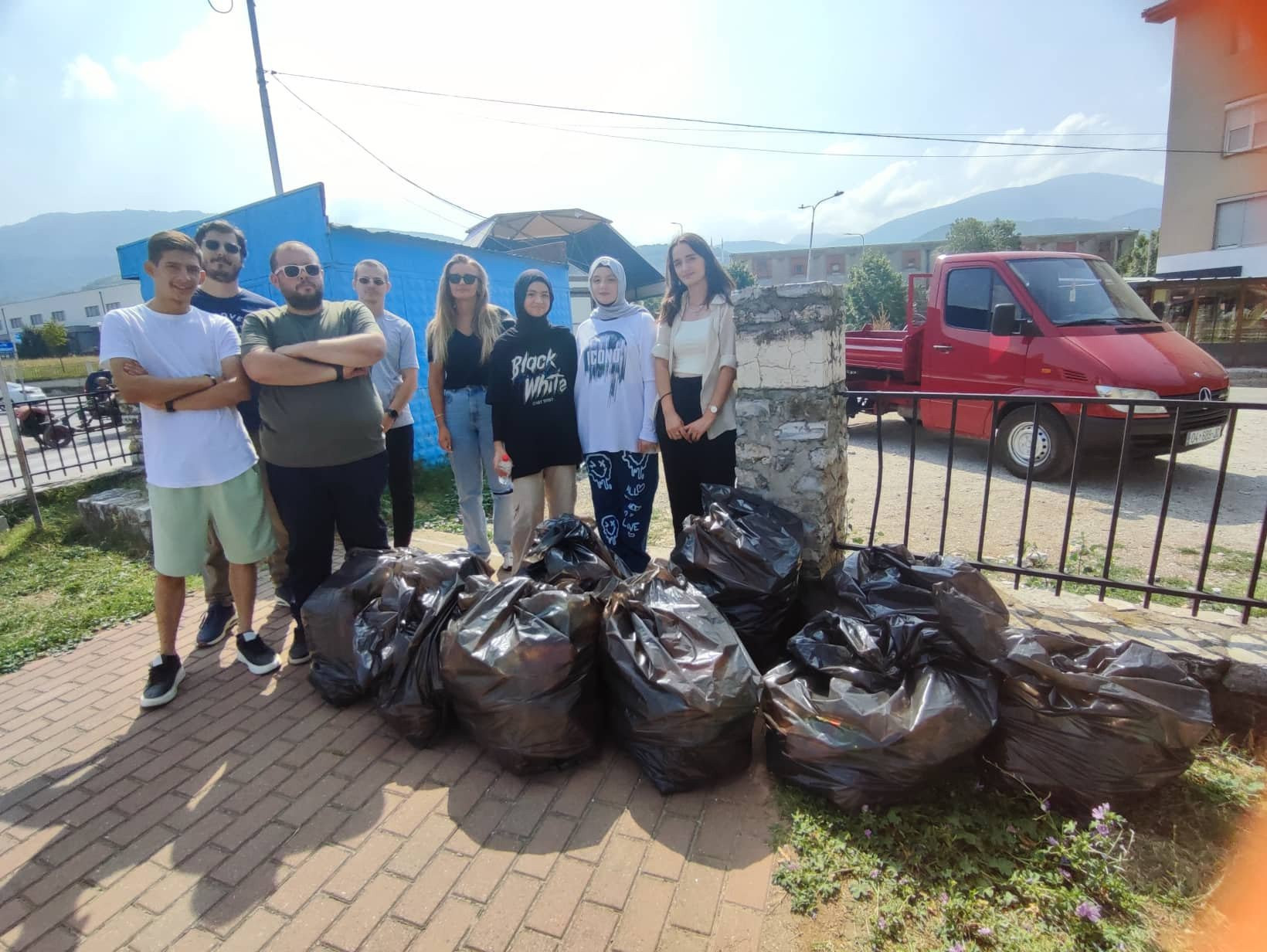 EC carries out a cleaning action in the children's park in “Bazhdarhane” in Prizren