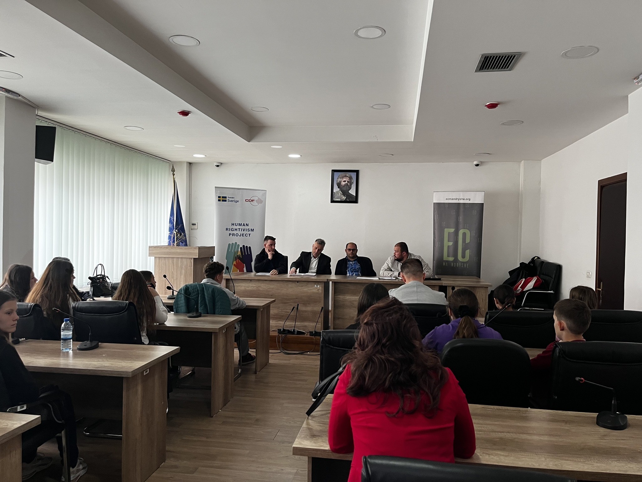 “Green Talk” me të rinjtë në Fushë Kosovë