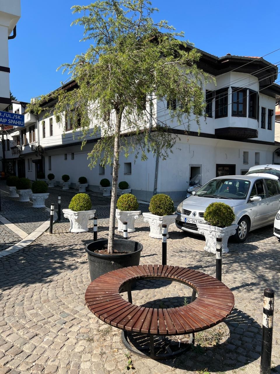 Ulëset eko-miqësore do të zhvendosen nga Qendra Historike e Prizrenit 
