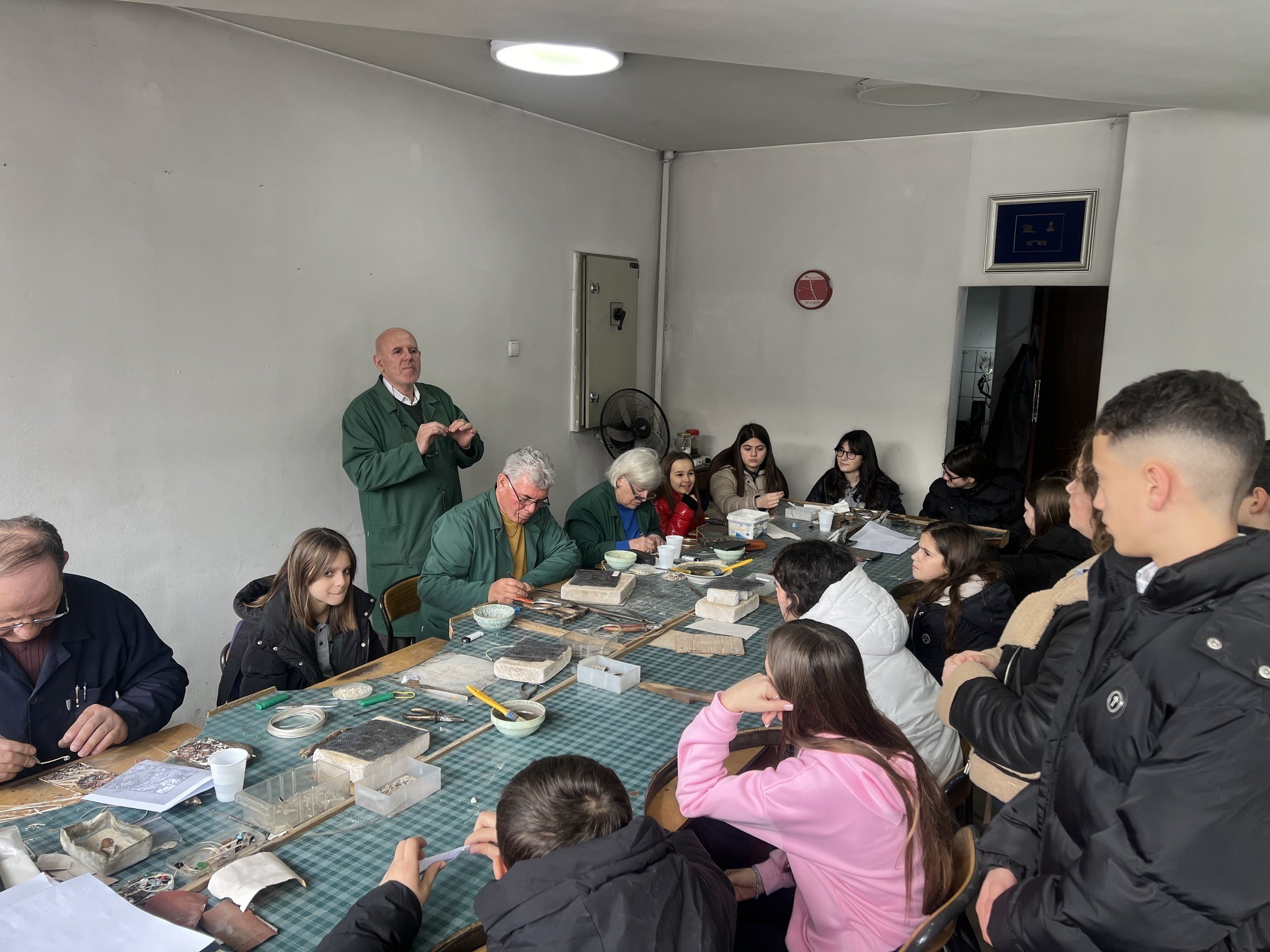 Nxënësit e Komunës së Prizrenit njoftohen me zejet e vjetra dhe trashëgiminë arkeologjike