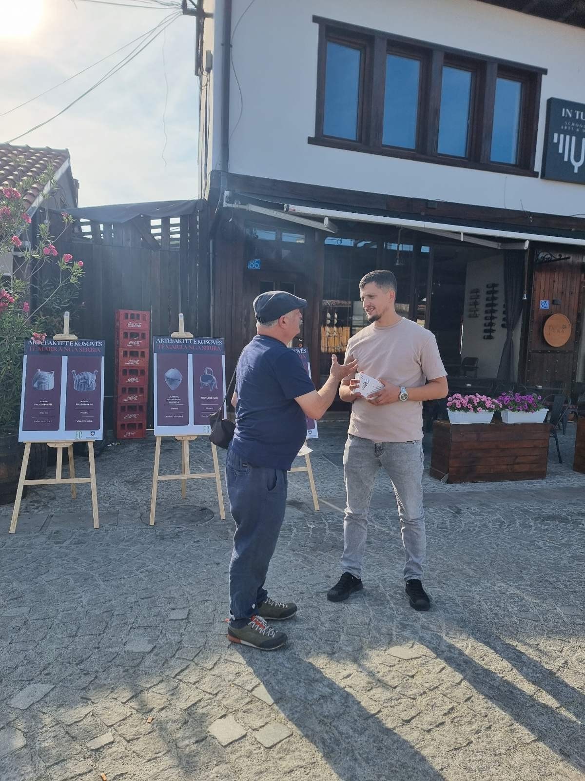 EKSPOZITA “ARTEFAKTET E KOSOVËS TË MARRA NGA SERBIA” HAPET NË GJAKOVË