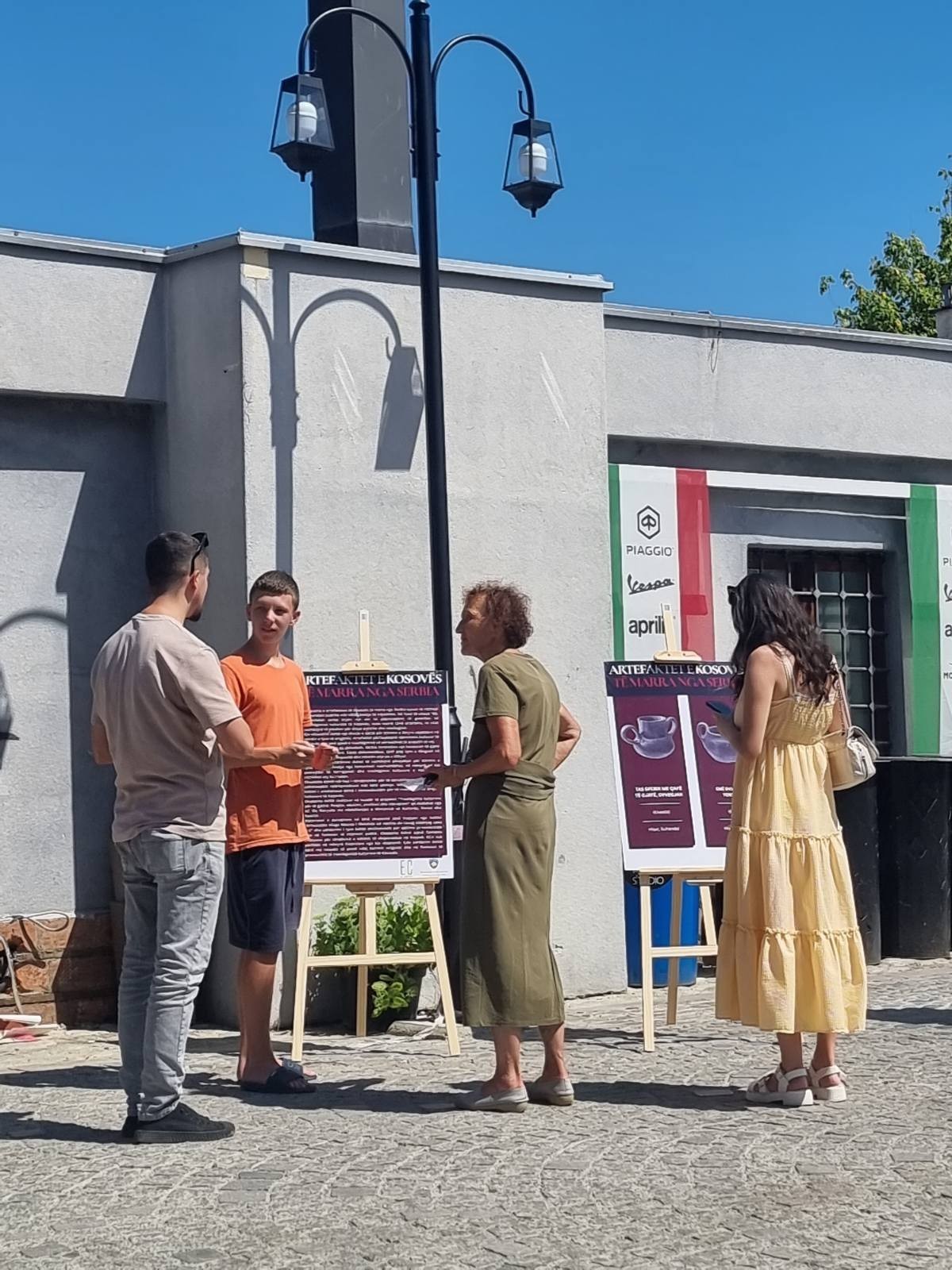 EKSPOZITA “ARTEFAKTET E KOSOVËS TË MARRA NGA SERBIA” HAPET NË GJAKOVË