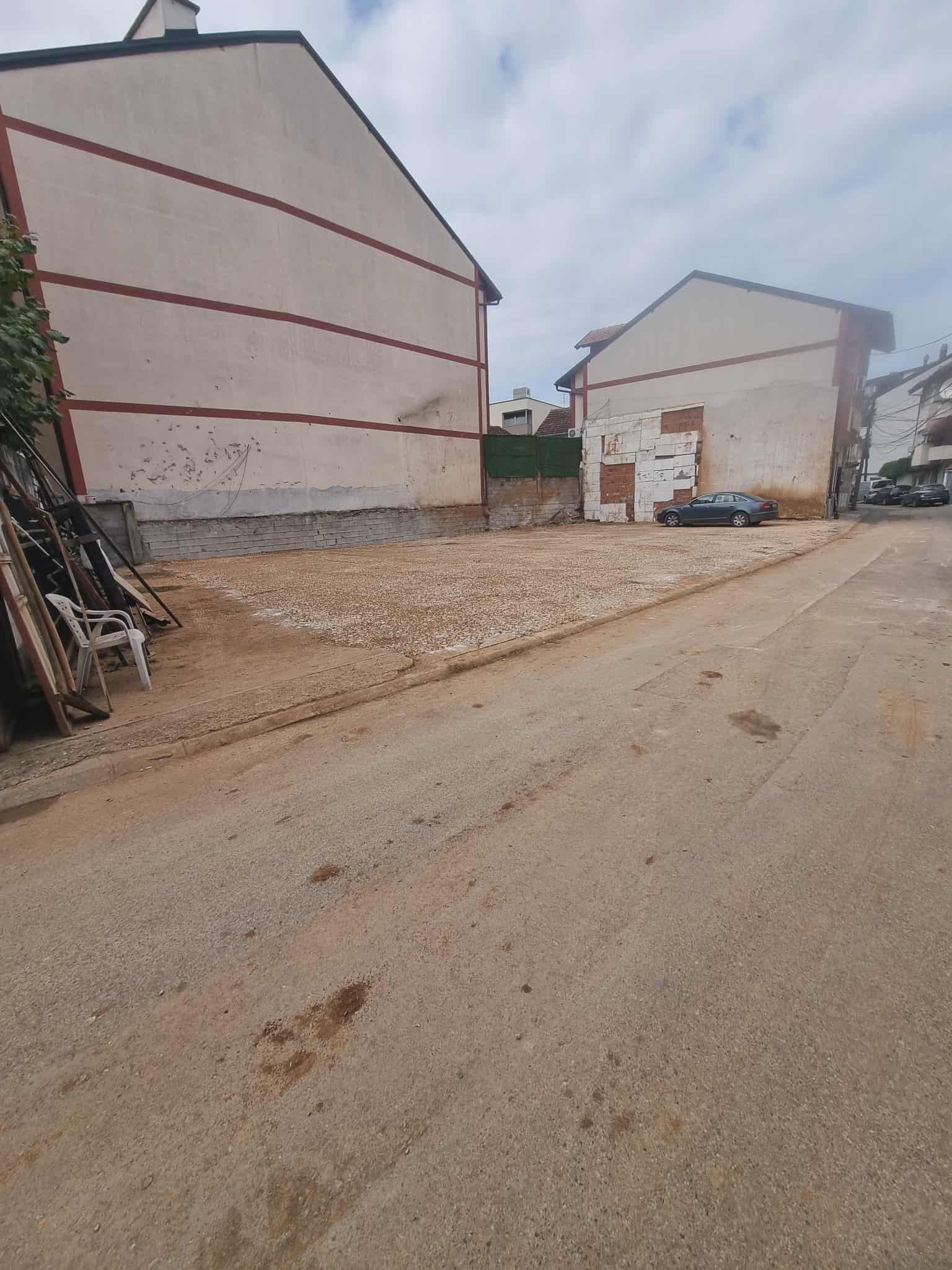 Ndërhyrjet e paautorizuara cenojnë trashëgiminë arkitekturore të Prizrenit