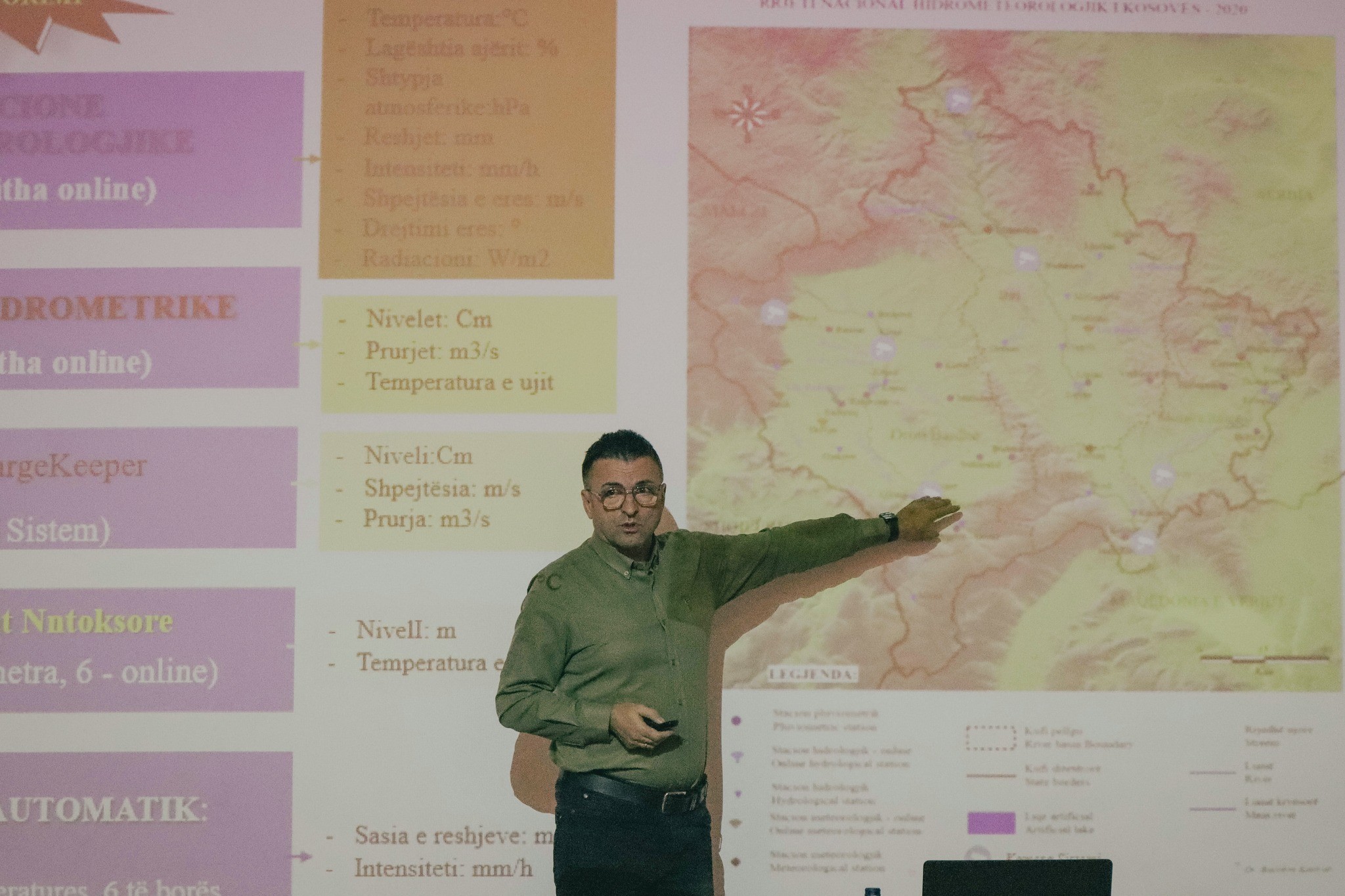 Mbahet trajnimi “Prizreni i qëndrueshëm: Zhvillimi qarkor, zgjidhjet e bazuara në natyrë dhe planifikimi pjesëmarrës”