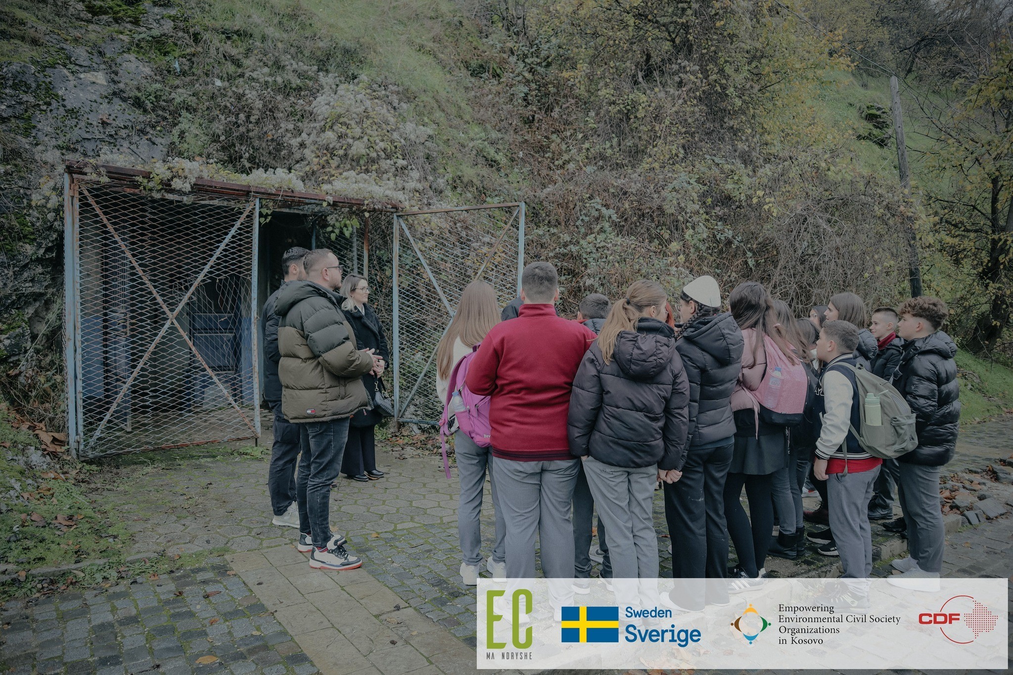 Sesion ndërveprues me nxënësit e Prizrenit mbi ruajtjen e ujit dhe biodiversitetin