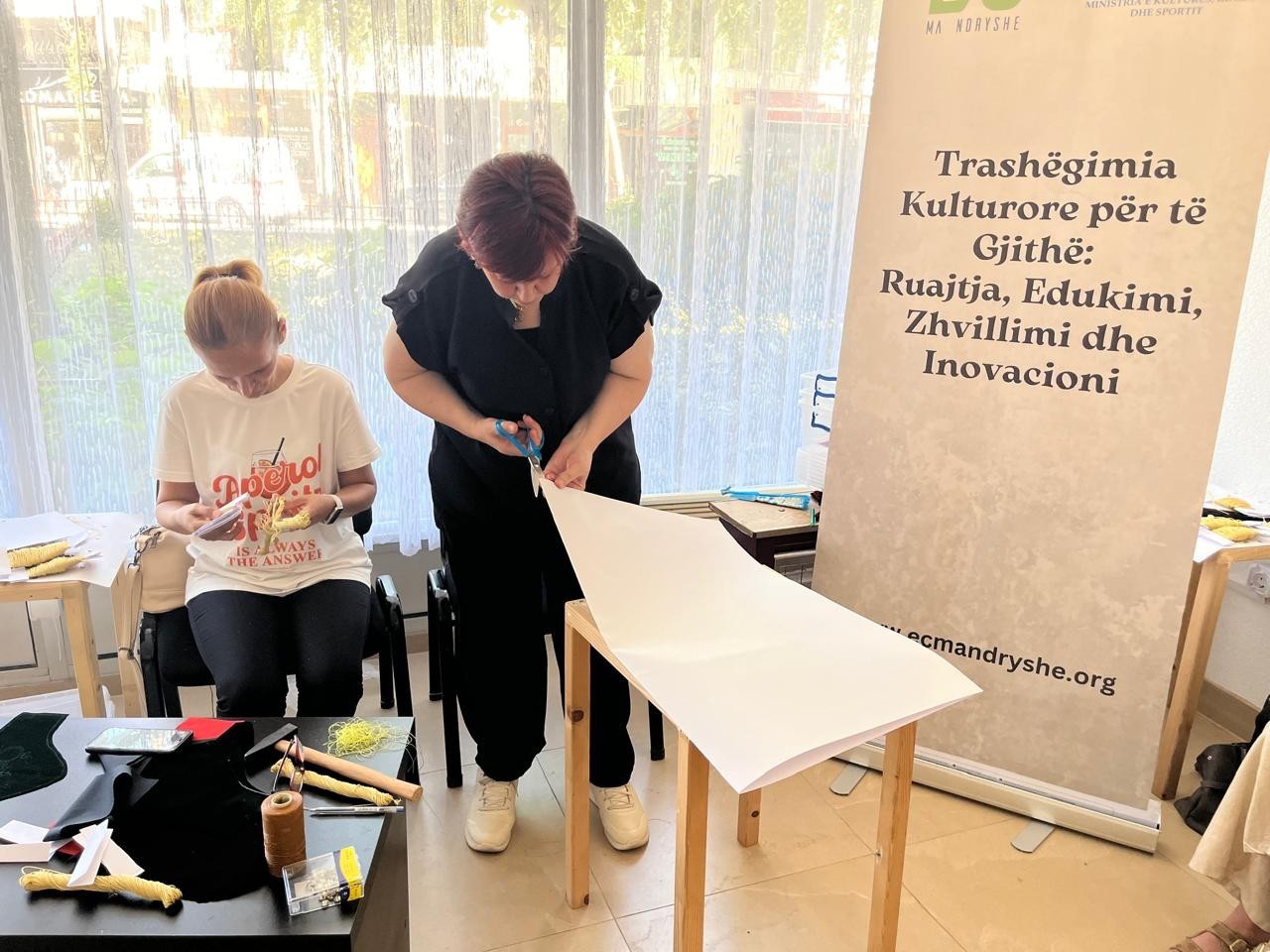 P&euml;rfundon me sukses trajnimi p&euml;r punimin me dor&euml; t&euml; &ldquo;dollamave&rdquo;