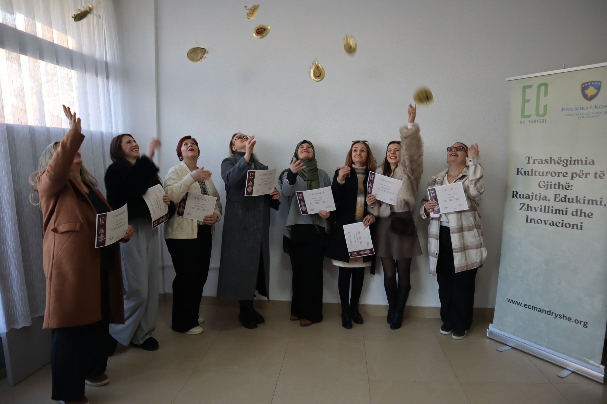 P&euml;rfundon me sukses trajnimi p&euml;r punimin me dor&euml; t&euml; &ldquo;dollamave&rdquo;