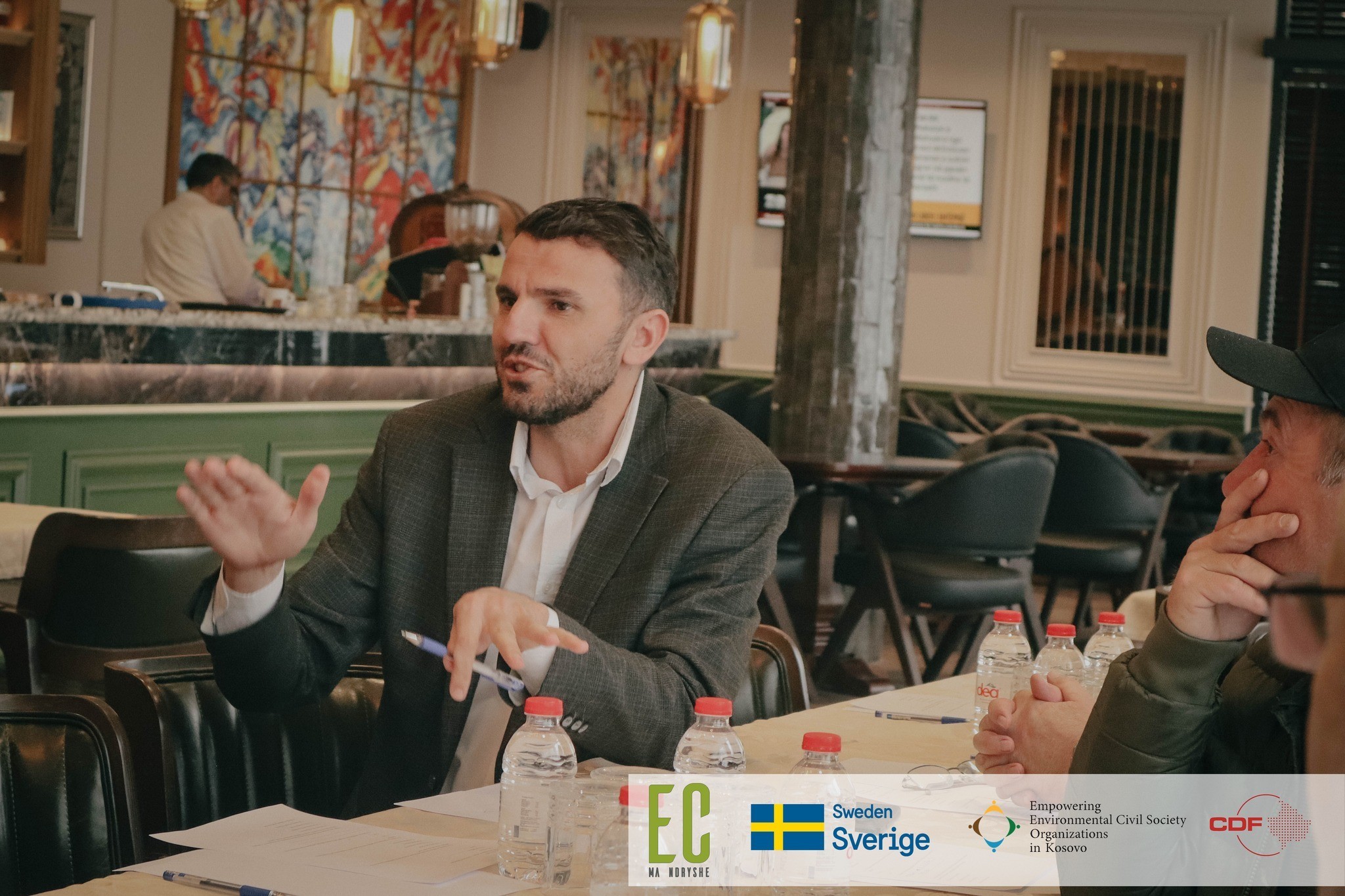 N&euml; Suharek&euml; mbahet takimi konsultativ me hisedar&euml;t p&euml;r sfidat e menaxhimit t&euml; Pellgjeve Lumore