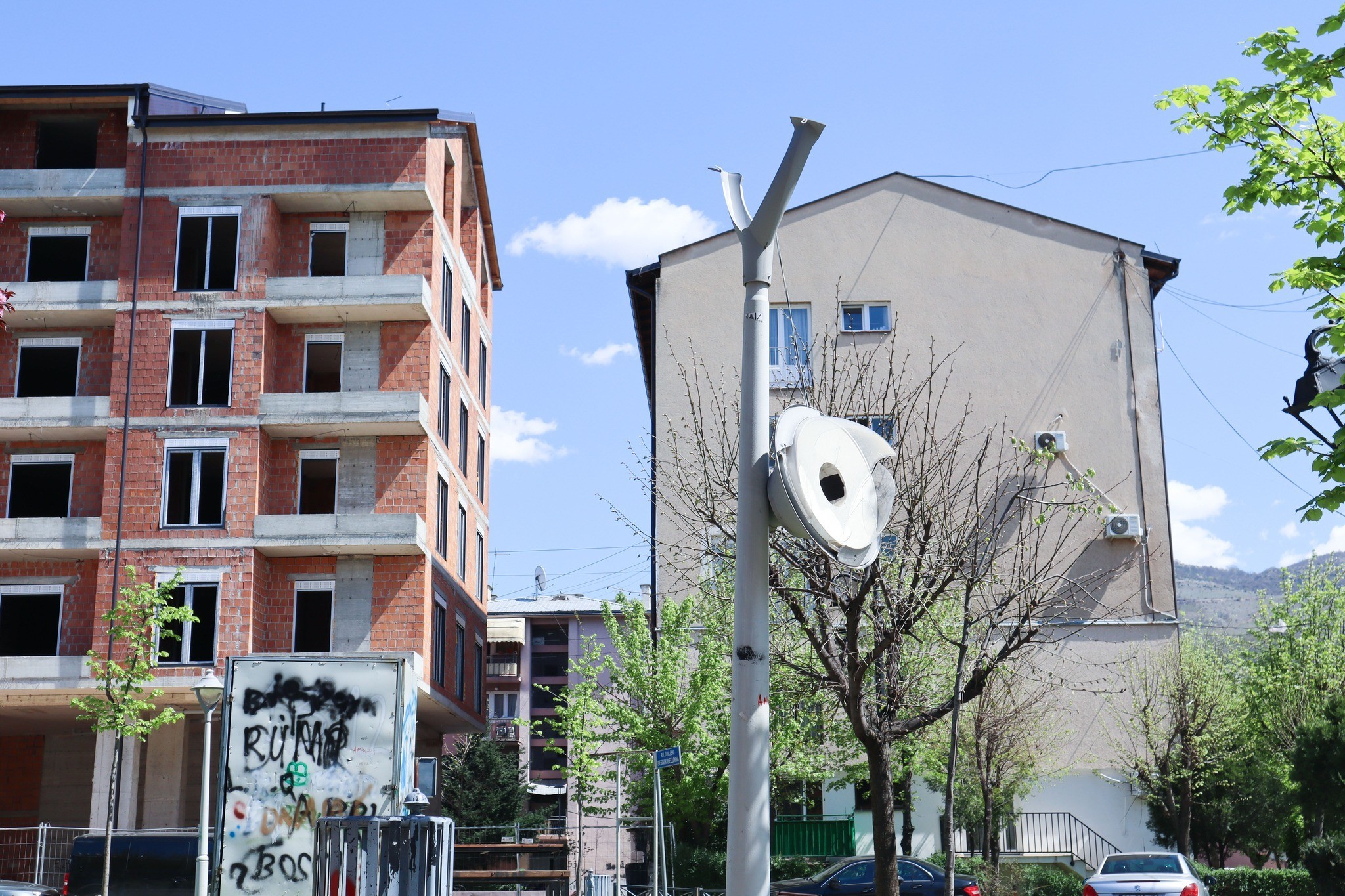 The &ldquo;One Wish For My Street&rdquo; initiative continues with residents of the &ldquo;Lakuriq&rdquo; neighborhood in Prizren 