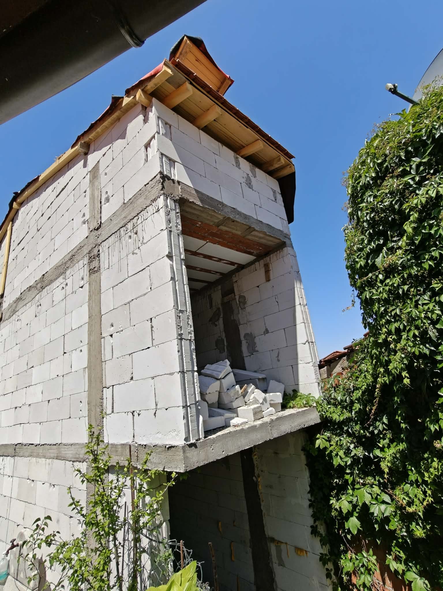 Qendra Historike e Prizrenit k&euml;rkon mbik&euml;qyrje m&euml; t&euml; fuqishme institucionale