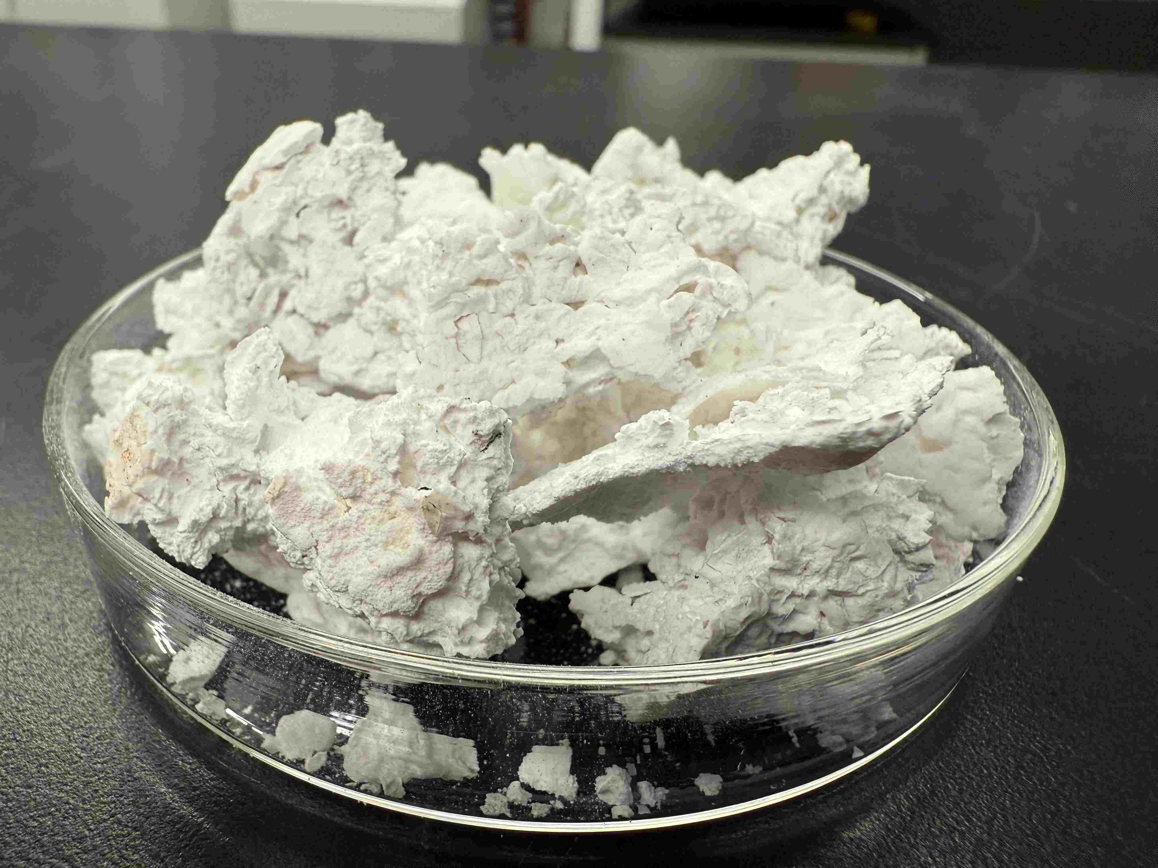 A new carbon-negative building material
