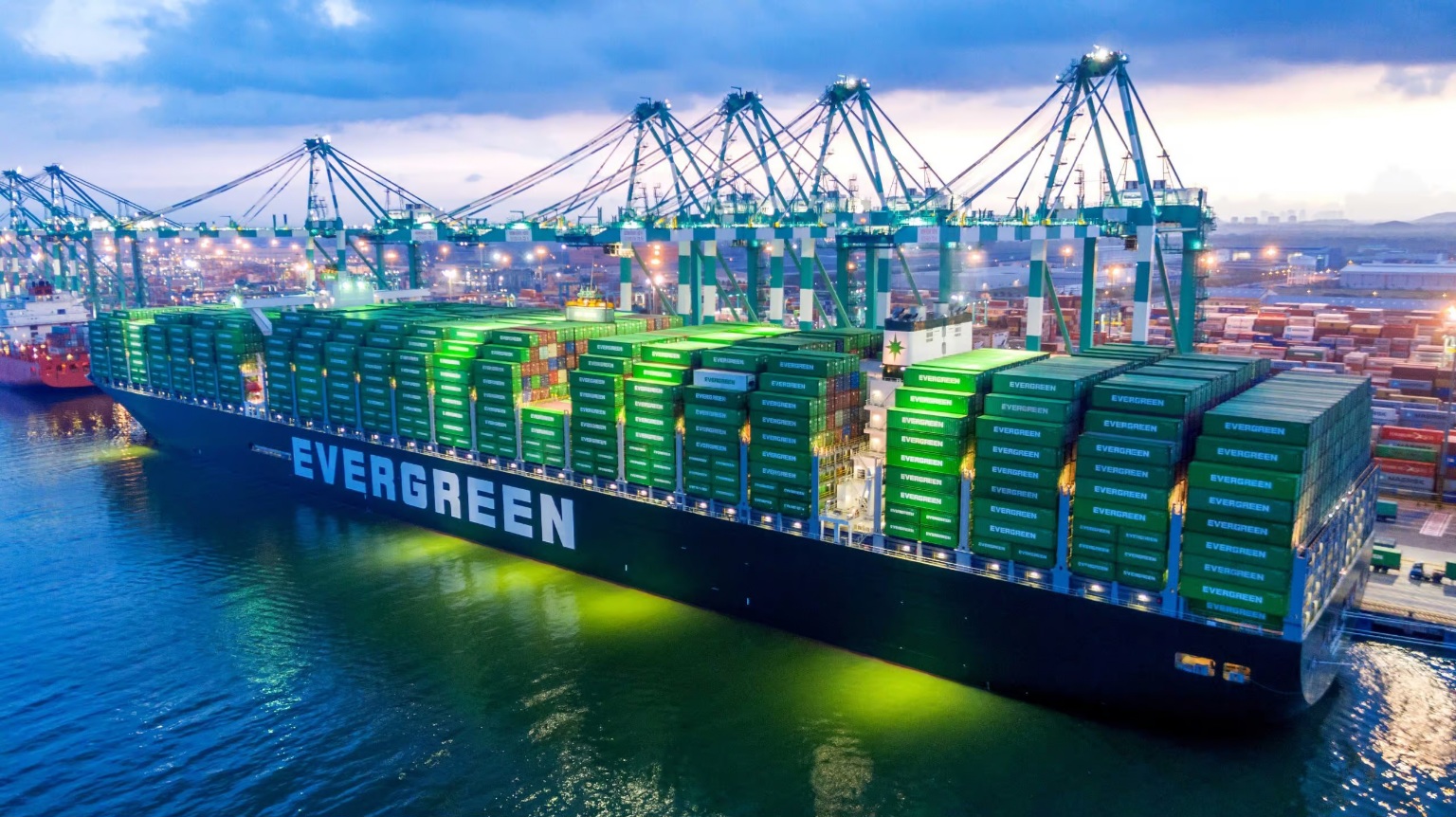 Ship-to-ship CO2 transfer makes debut in China