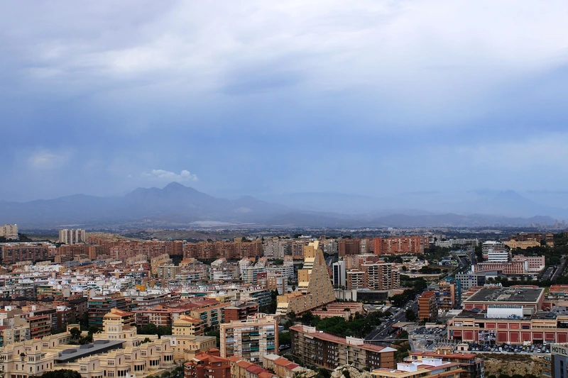 Spain unveils new climate emergency plan