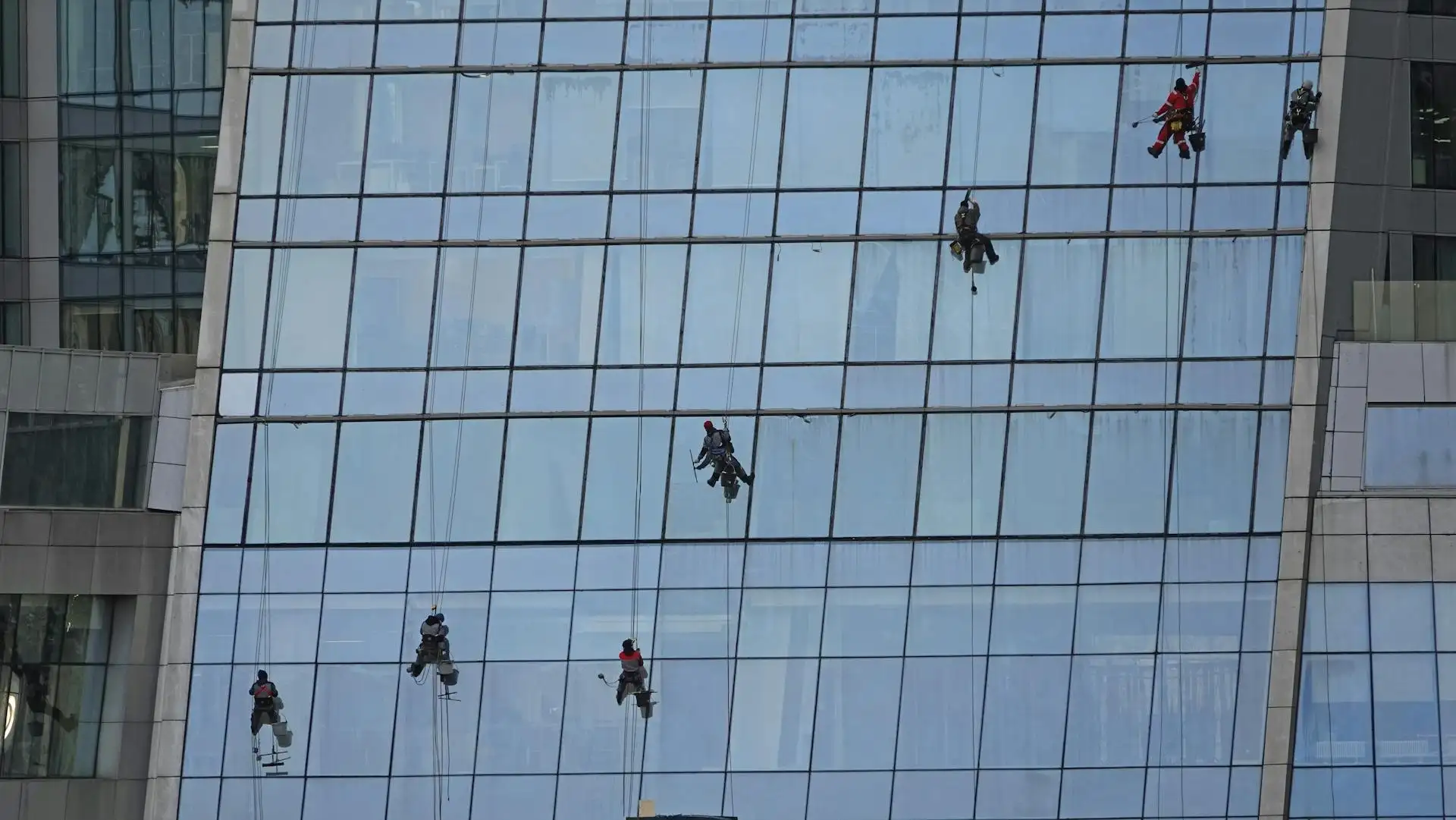 Chinese scientists developed self-cleaning glass