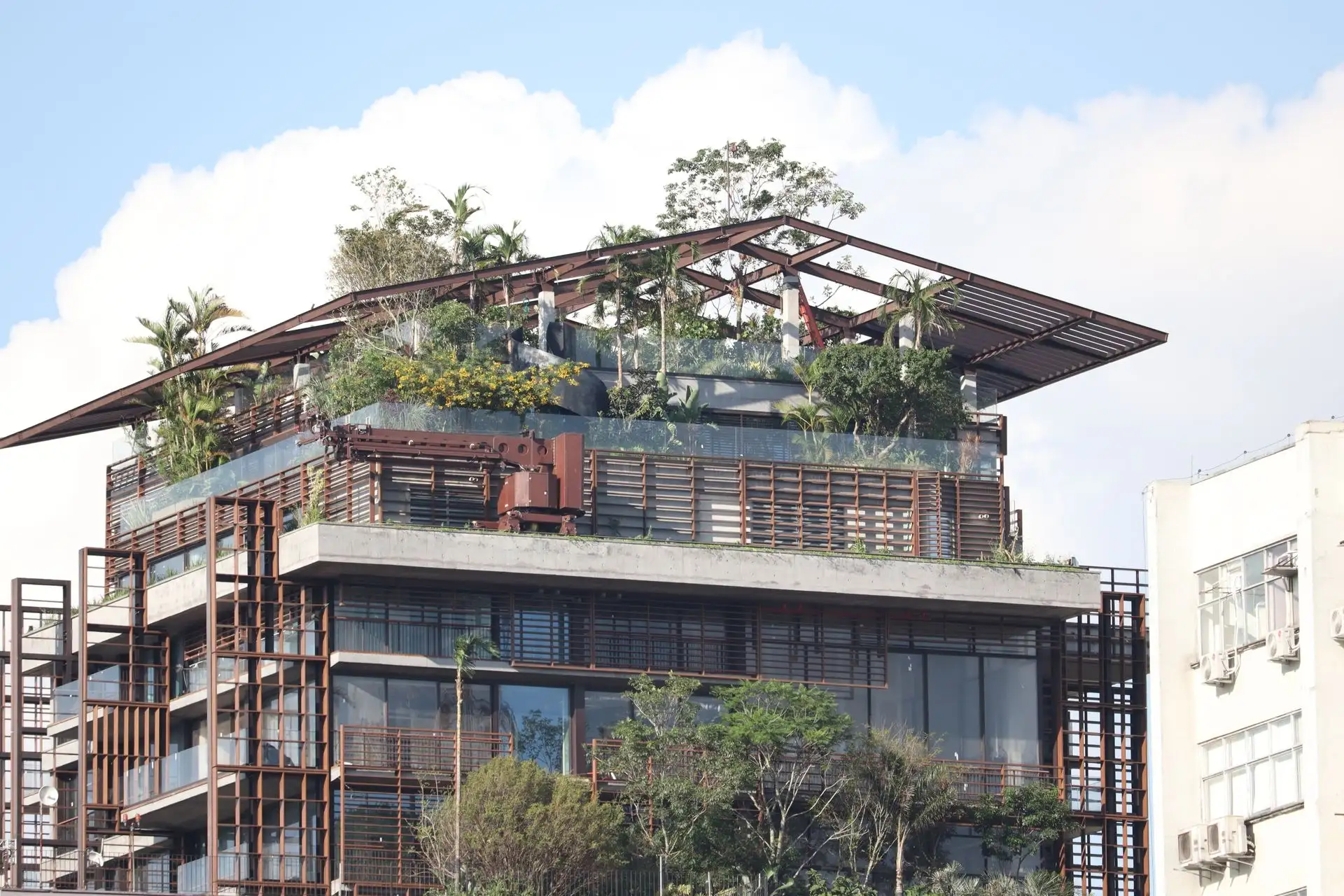  Top 13 Eco-Renovation Companies in the US