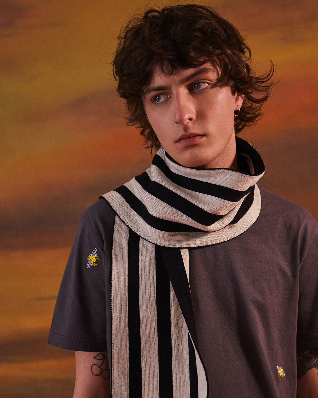 Stripes Wool Cashmere Scarf Black Model sksprs
