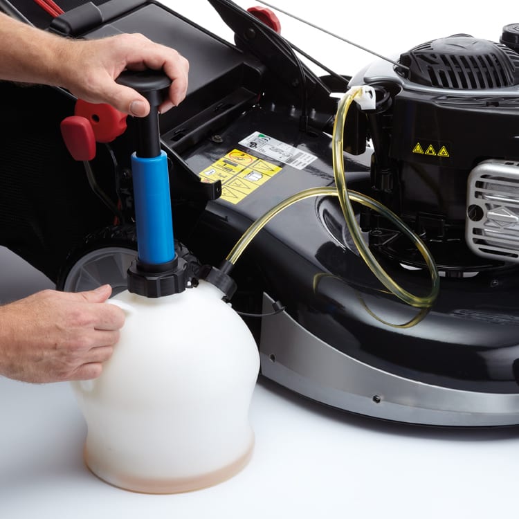 Genuine Briggs and Stratton part number 992423 Oildrain Kit 4L