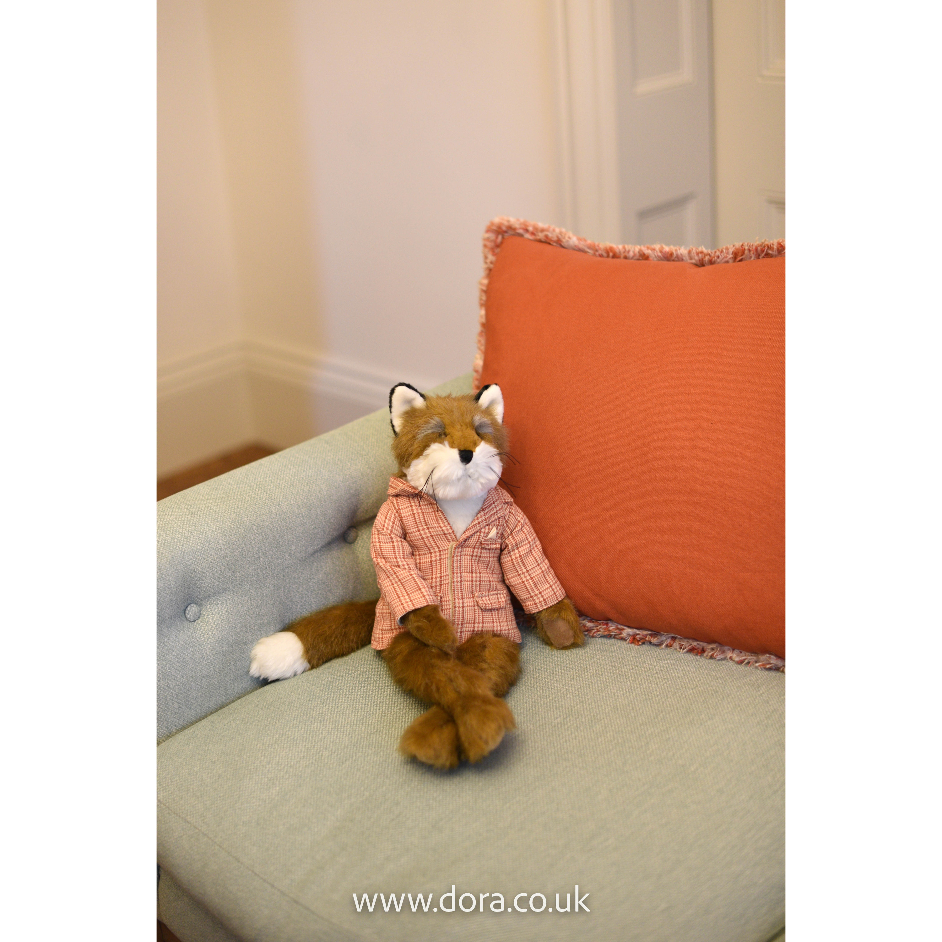 Marcus Fielding Fox Doorstop Dora Designs Ltd