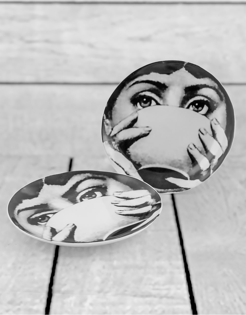 Set of 2 Black and White Lady Face 10" Ceramic Plates Bowl