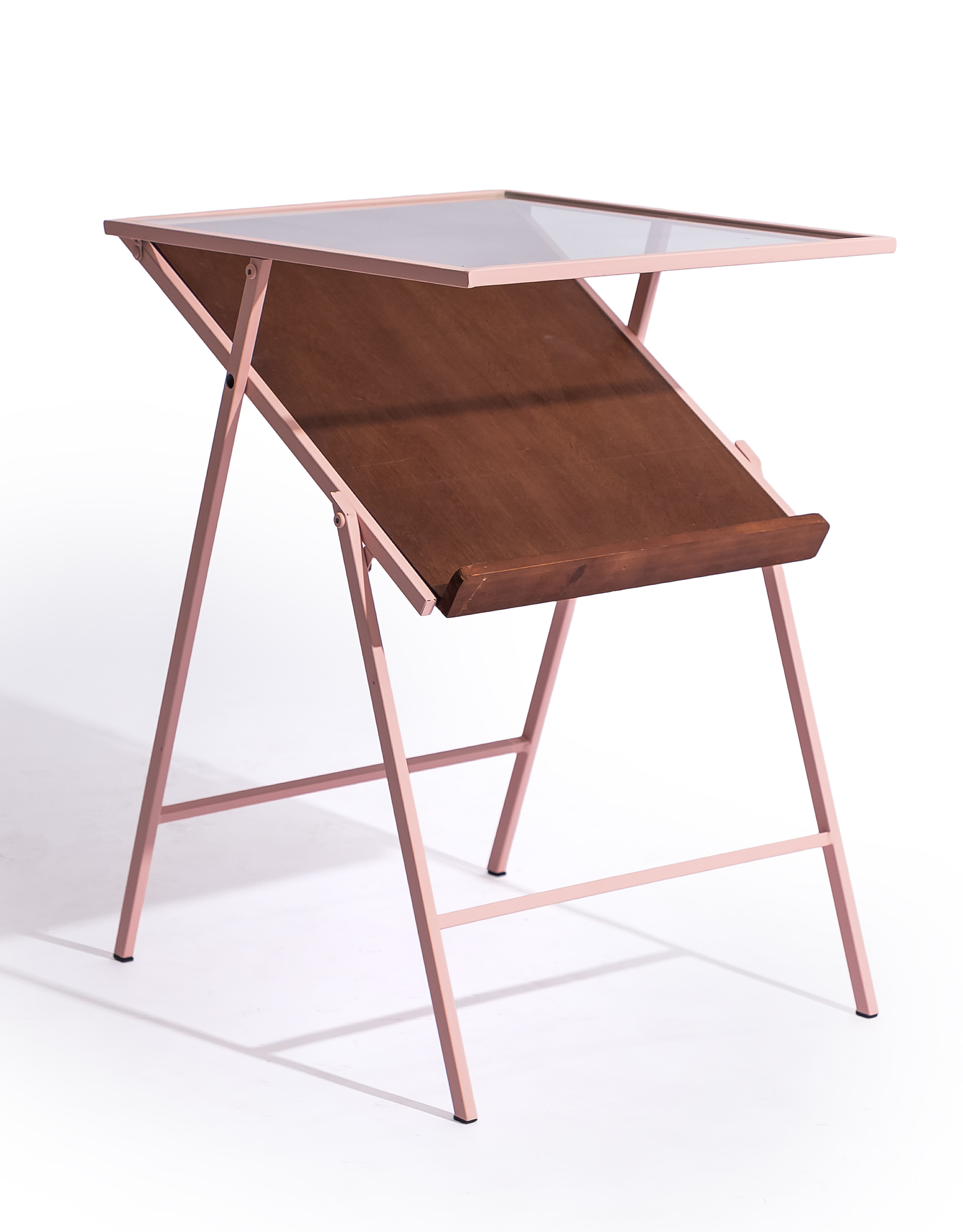Pink Table Rack Baby Pink Metal Side Table w/ Magazine Rack