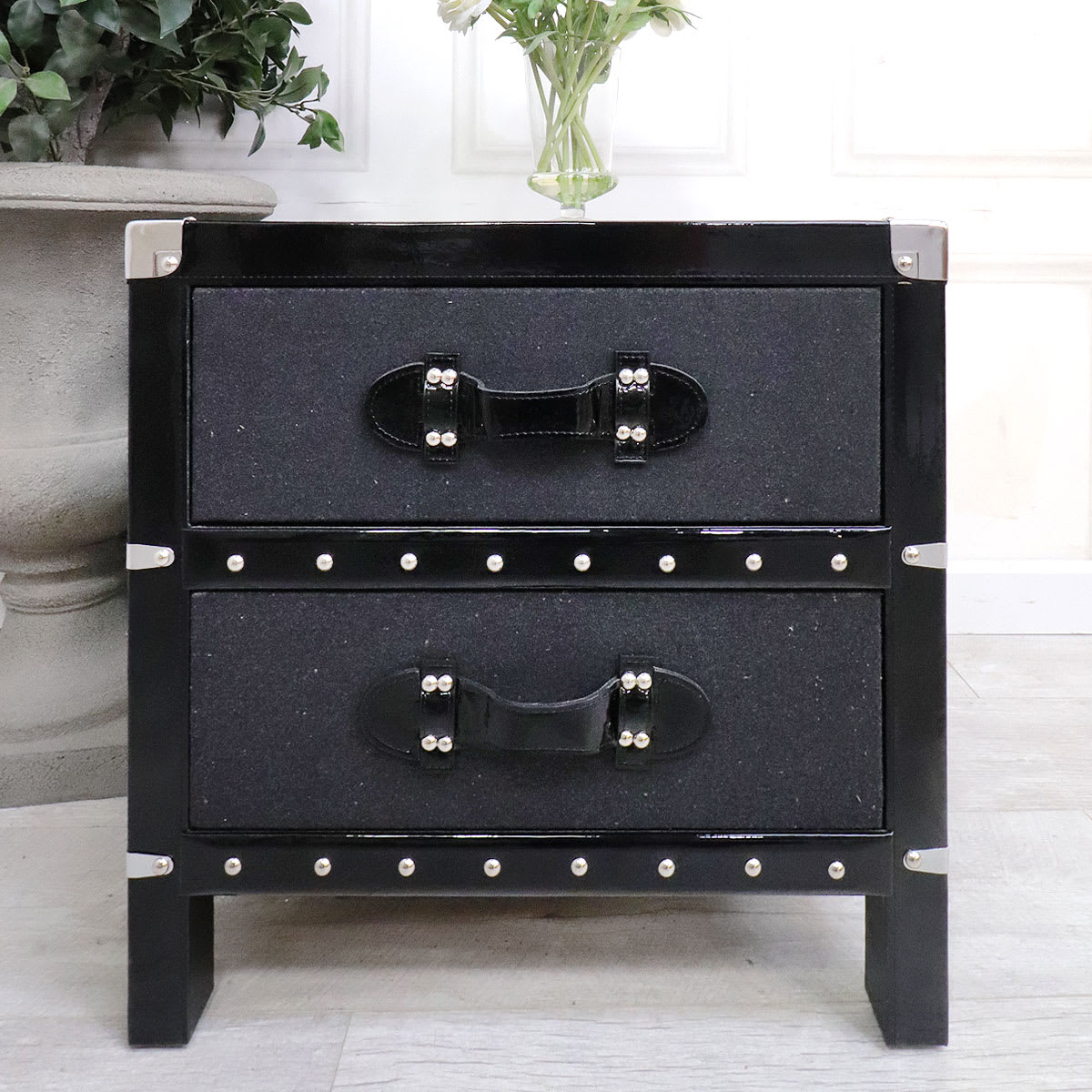 Travel Style Trunk Bedside Table