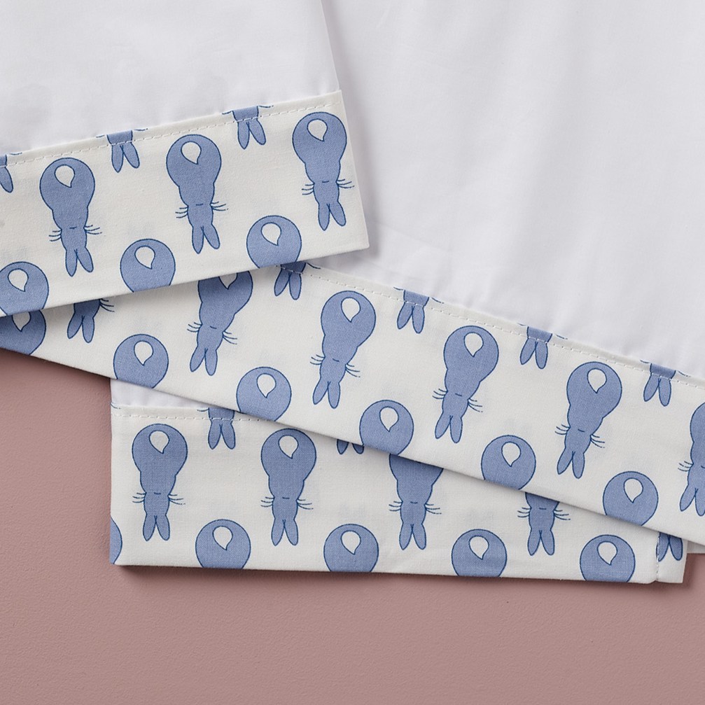 Cot Bed Sheet Rabbit Trellis / Blue