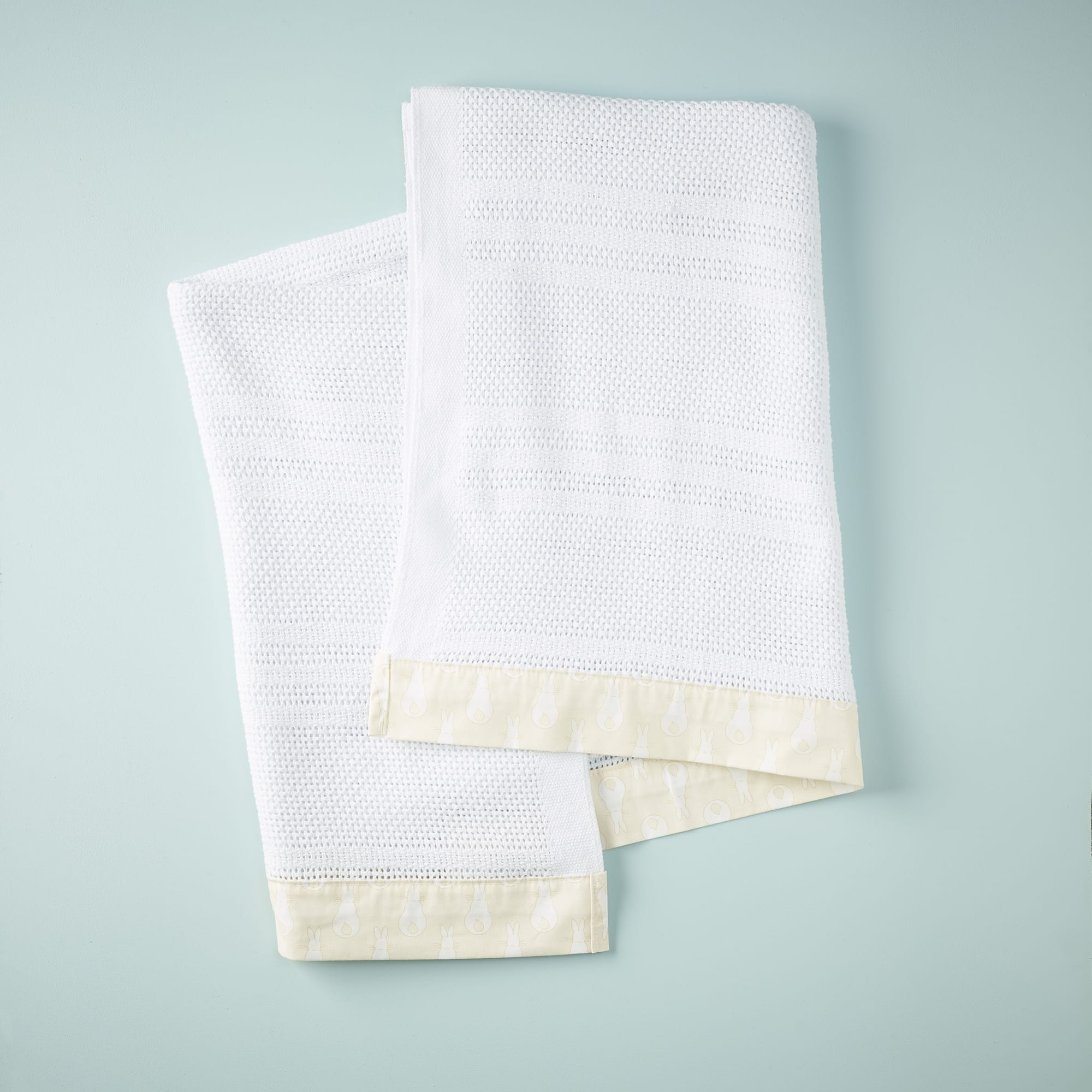 Cellular Cot Blanket Rabbit Trellis / Cream