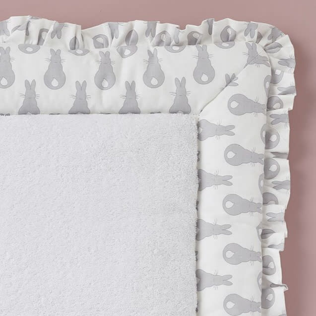 Changing Mat Rabbit Trellis / Grey