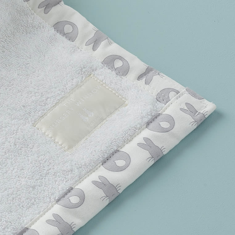 Weekend Changing Mat Rabbit Trellis / Grey