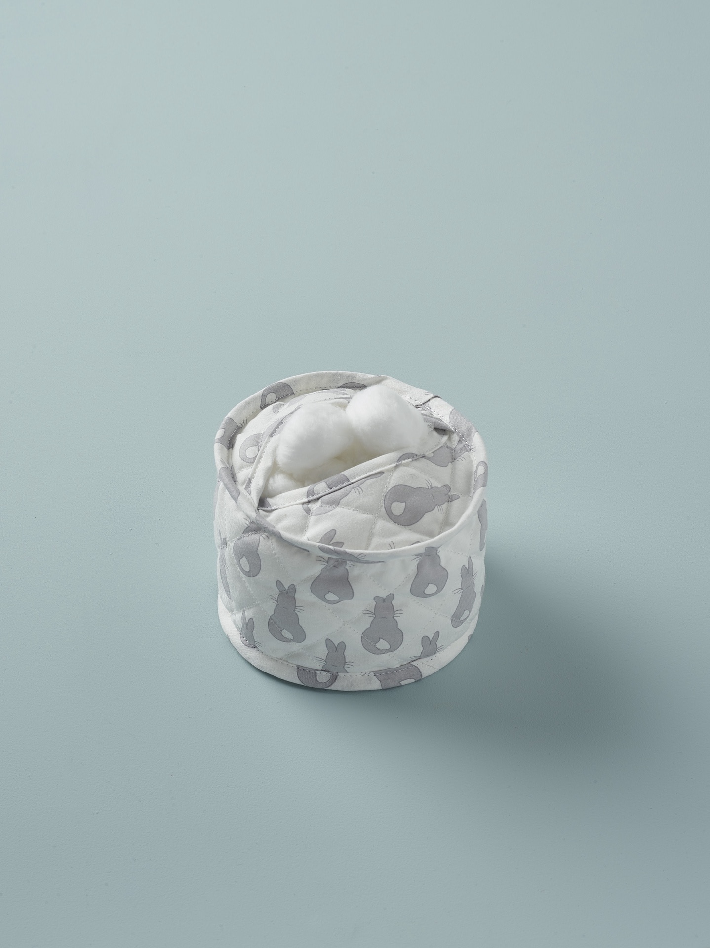 Cotton Wool Holder Rabbit Trellis / Grey