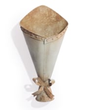 Rustic Metal Wall-Mounted Bouquet Vase