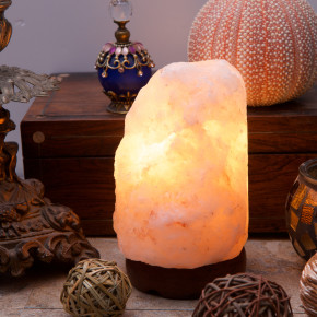 Himalyan Salt Lamp 1.5-2KG