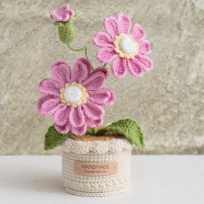 Crochet Gerbera with Crochet Pot - Pink