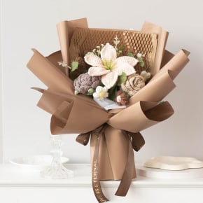 Lily Crochet Flower Bouquet - Beige