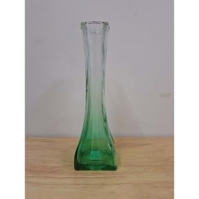 21cm Green Glass Vase, 60/Box
