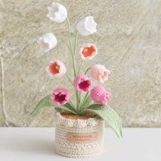 Crochet Bellflower with Crochet Pot - White Pink