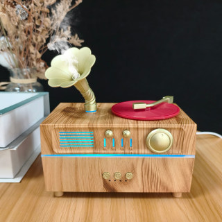 Gramophone Diffuser - Oak