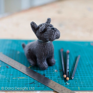 Jura Junior Scottie Paperweight by Dora Designs