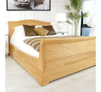 French Louis Solid Oak 5ft King Size Sleigh Bed  King size bed frame, Bed  frame design, Sleigh beds